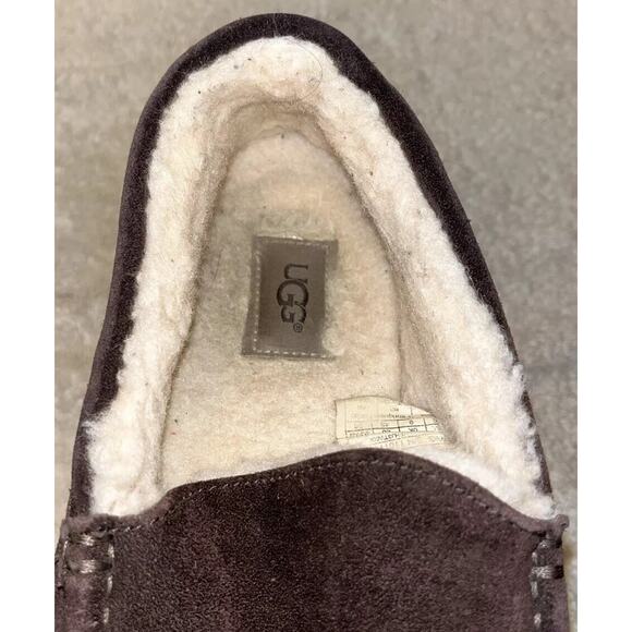 Men UGG Ascot Suede Slipper 1101110 Espresso 100% Authentic Size 10